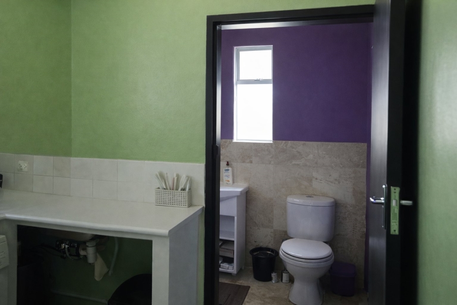 To Let 2 Bedroom Property for Rent in Audas Estate Western Cape